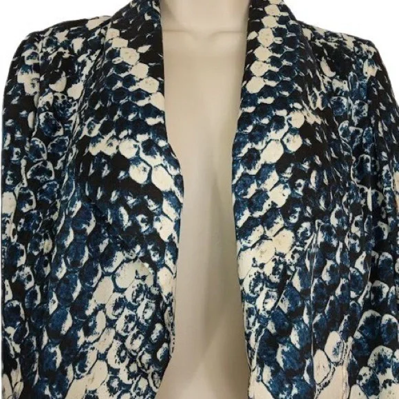 INC International Concepts Womens Crop Blazer Jacket Blue Silky Snake Print M - Picture 3 of 6